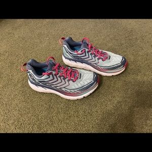 Womens Clifton 4 running sneakers